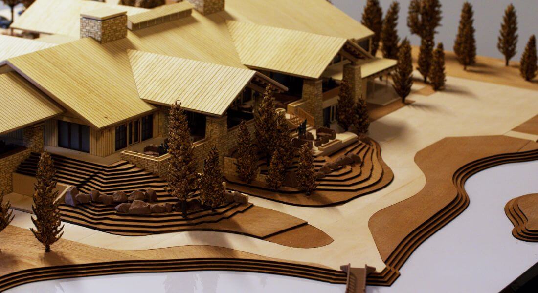 timber house scale model