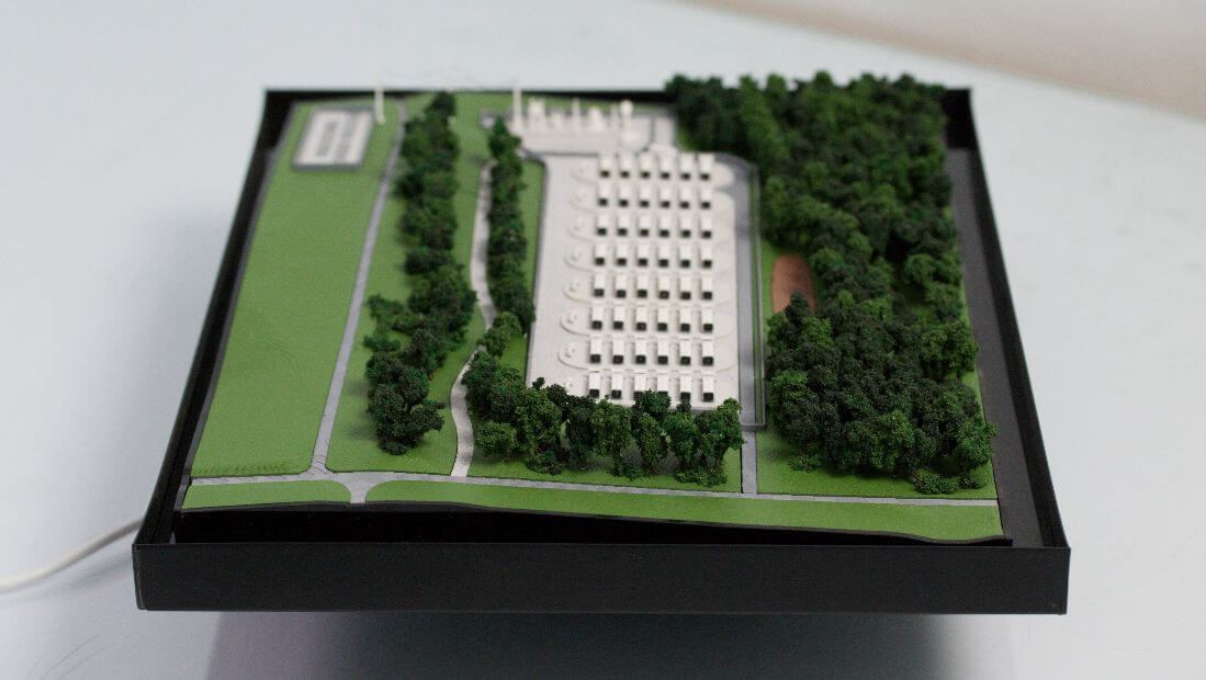 Battery storage facility miniature